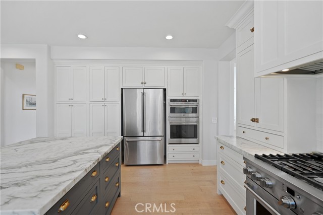 Detail Gallery Image 29 of 74 For 35987 Corte Renata, Murrieta,  CA 92562 - 5 Beds | 4 Baths