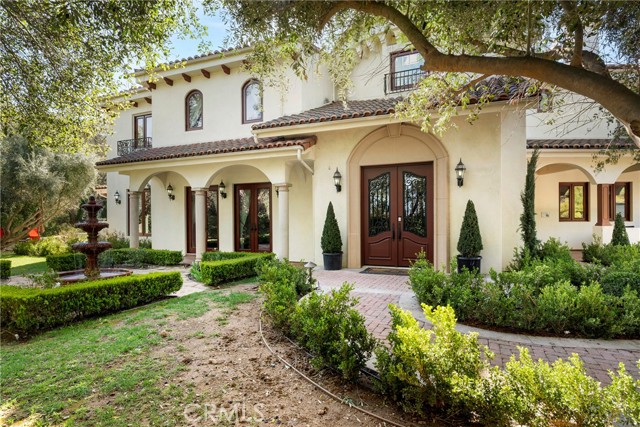 4141 Cambridge Road, La Canada Flintridge CA: https://media.crmls.org/medias/2bb7fc47-b391-4193-aca9-c7da6e14d5f5.jpg