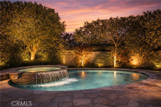 Detail Gallery Image 3 of 21 For 1330 Santanella, Corona Del Mar,  CA 92625 - 4 Beds | 3/1 Baths