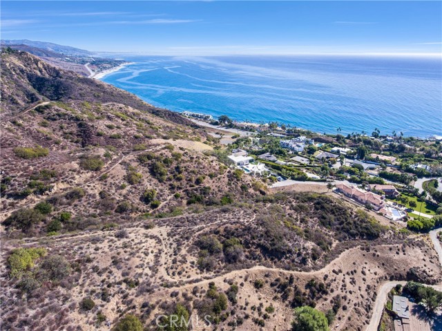 Detail Gallery Image 2 of 12 For 26907 Sea Vista Dr, Malibu,  CA 90265 - – Beds | – Baths