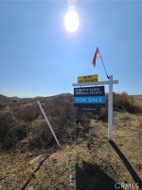 0 349-320-014, Perris CA: https://media.crmls.org/medias/2bb96dda-0576-46f0-a998-3b328e487338.jpg