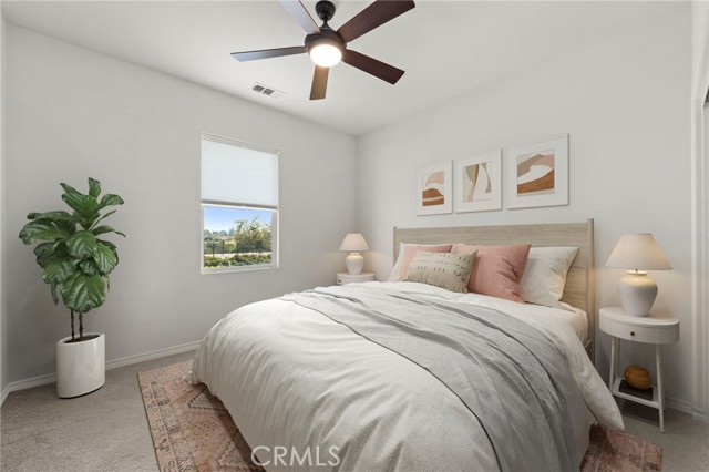 Detail Gallery Image 11 of 26 For 636 S Lakeshore Dr, Anaheim,  CA 92806 - 4 Beds | 2/1 Baths