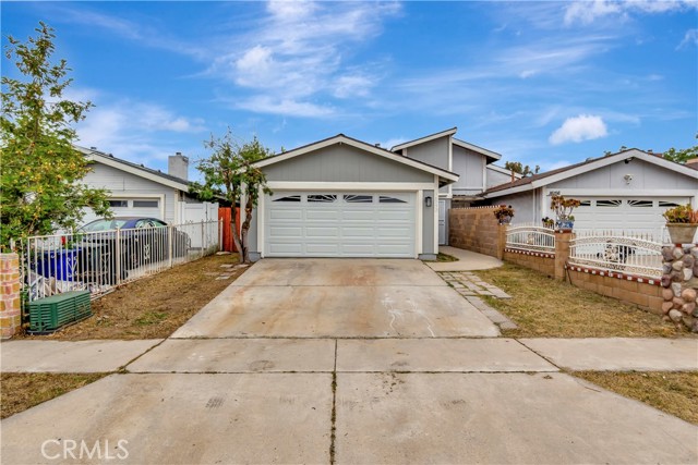 Detail Gallery Image 1 of 37 For 16152 Orange Ct, Fontana,  CA 92335 - 3 Beds | 2 Baths