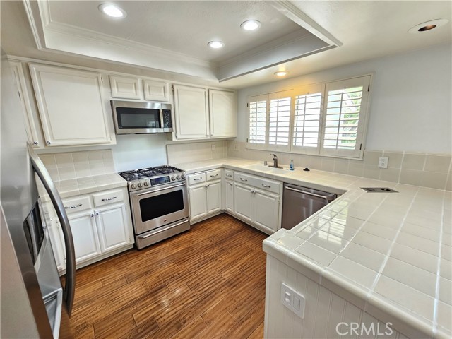 27 Tiburon Court, Manhattan Beach, California 90266, 2 Bedrooms Bedrooms, 0 ,2 BathroomsBathrooms,Residential,For Sale,Tiburon,0,SB26078984