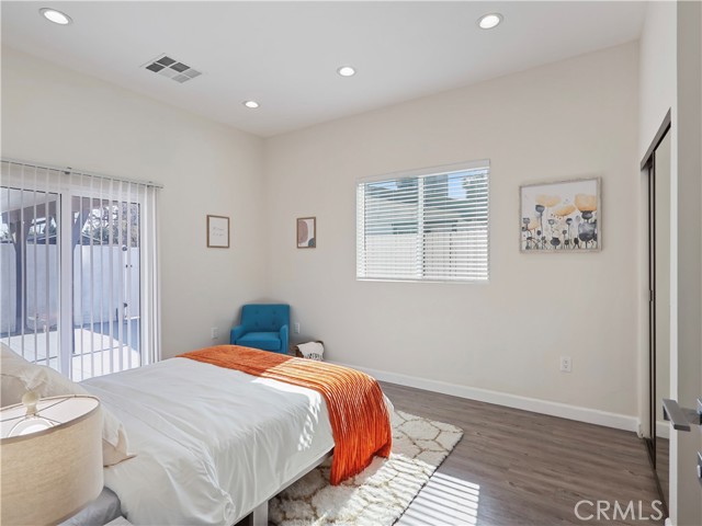 Detail Gallery Image 19 of 45 For 15801 Chatsworth, Granada Hills,  CA 91344 - – Beds | – Baths