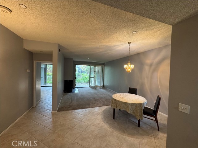 Detail Gallery Image 2 of 20 For 2538 W Macarthur #E,  Santa Ana,  CA 92704 - 2 Beds | 2 Baths