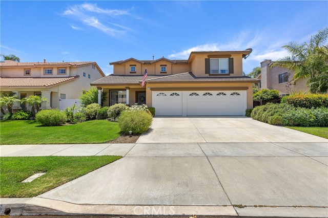 646 Sky Ridge Dr, Corona, CA 92882