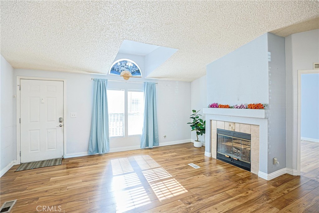 MLS #PW25280296 image #8