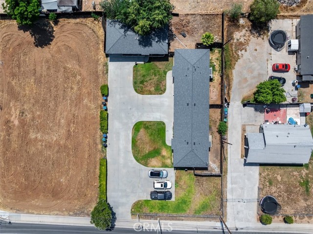 12777 Perris Boulevard, Moreno Valley CA: https://media.crmls.org/medias/2bc00c45-a23a-4288-8450-a83bb6c55f8d.jpg
