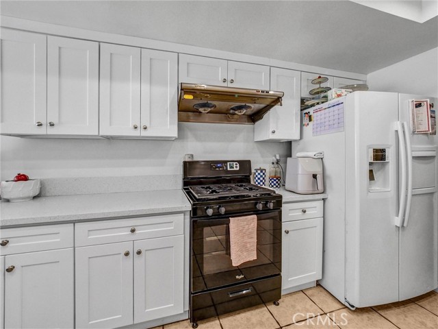 Detail Gallery Image 14 of 26 For 1325 Beech Hill Ave, Hacienda Heights,  CA 91745 - 3 Beds | 3 Baths
