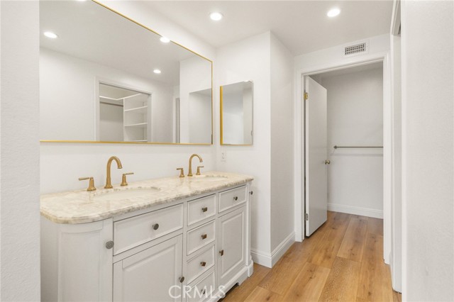 Detail Gallery Image 12 of 30 For 19464 Turtle Ridge Ln, Porter Ranch,  CA 91326 - 2 Beds | 3 Baths