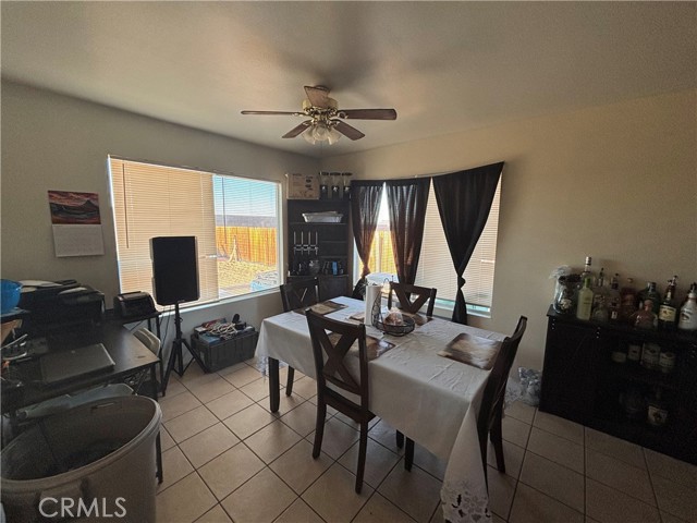 71578 Florida Drive, 29 Palms CA: https://media.crmls.org/medias/2bc166f5-e1e5-4bb9-9d8b-5bbdc14059de.jpg