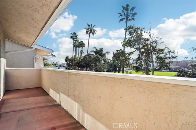 Detail Gallery Image 36 of 47 For 4453 W Coast, Newport Beach,  CA 92663 - 3 Beds | 2/1 Baths