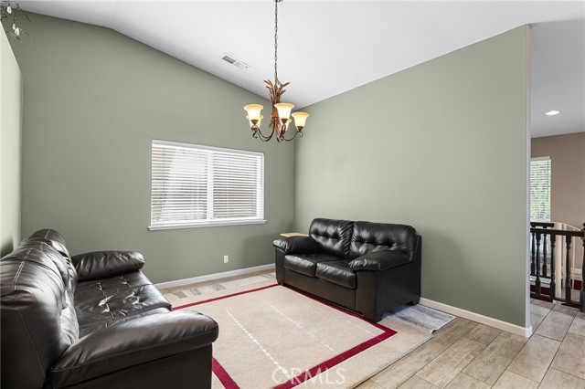 Detail Gallery Image 28 of 64 For 5370 Royal Oaks Dr, Oroville,  CA 95966 - 3 Beds | 2/1 Baths