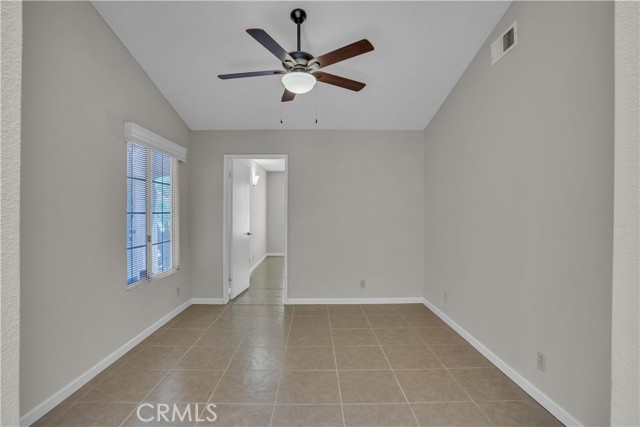 29331 Mawr Court, Menifee CA: https://media.crmls.org/medias/2bc1b086-d33a-426d-818a-b28b3dad19e6.jpg