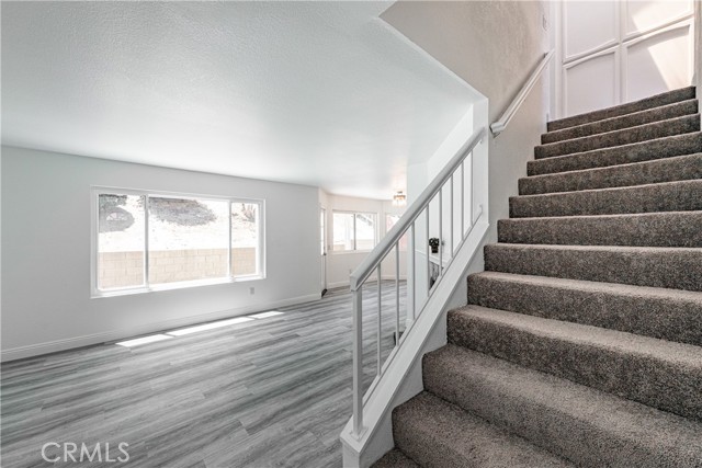 Detail Gallery Image 6 of 49 For 14791 Mountain High Dr, Fontana,  CA 92337 - 4 Beds | 2/1 Baths