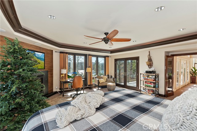 Detail Gallery Image 36 of 65 For 28175 North Shore Rd, Lake Arrowhead,  CA 92352 - 5 Beds | 5/1 Baths