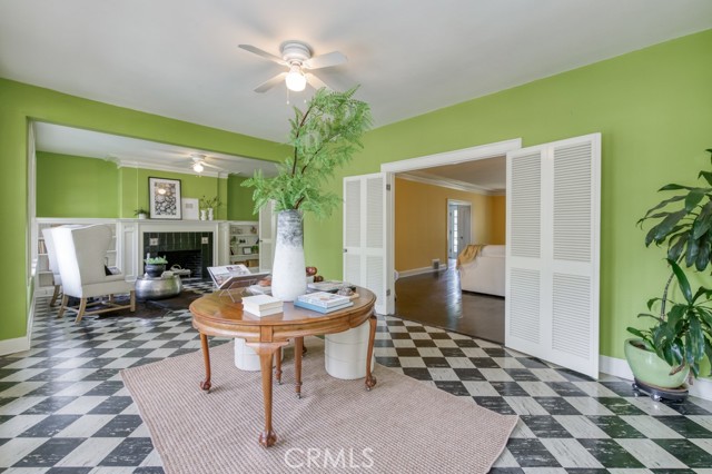 Detail Gallery Image 9 of 66 For 605 E Home Ave, Fresno,  CA 93728 - 5 Beds | 4/1 Baths