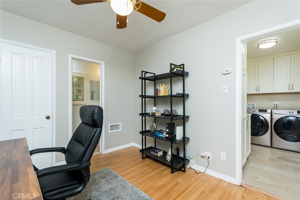 1521 N Columbus Avenue Glendale img 24