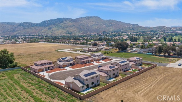Detail Gallery Image 27 of 29 For 14416 Buvan Ct, Moreno Valley,  CA 92555 - 5 Beds | 3/1 Baths