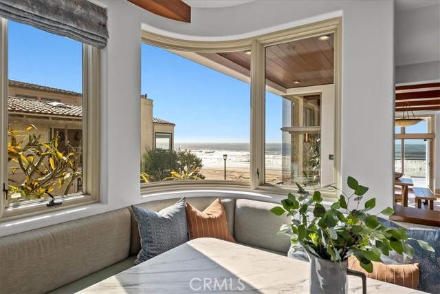 Detail Gallery Image 11 of 38 For 1800 the Strand, Manhattan Beach,  CA 90266 - 5 Beds | 5/1 Baths