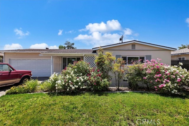 Detail Gallery Image 5 of 23 For 1230 E Olive Ct, Ontario,  CA 91764 - 3 Beds | 1/1 Baths