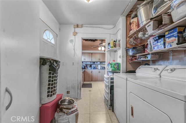 5725 5th Avenue, Los Angeles CA: https://media.crmls.org/medias/2bc5b84e-5ec0-42d0-b526-d25986d89f69.jpg