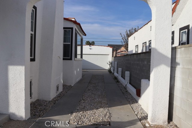 Detail Gallery Image 58 of 75 For 1917 W 74th, Los Angeles,  CA 90047 - 4 Beds | 3 Baths