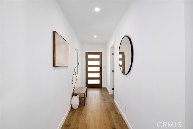 17420 Collins Street photo 4