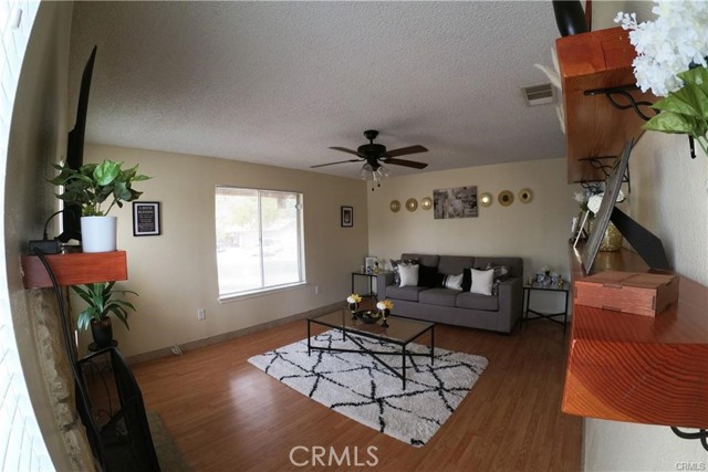 Detail Gallery Image 22 of 22 For 14465 Linden, Hesperia,  CA 92345 - 3 Beds | 2 Baths