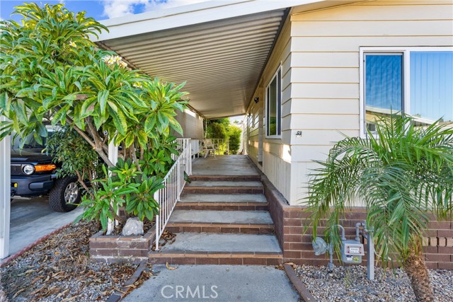 1400 SUNKIST, Anaheim CA: https://media.crmls.org/medias/2bc7eb39-75a7-4a4b-89ee-cbf2b6361c1a.jpg