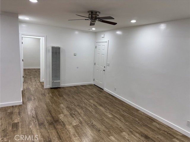 Detail Gallery Image 15 of 33 For 317 W 76th #1,  Los Angeles,  CA 90003 - 2 Beds | 1 Baths