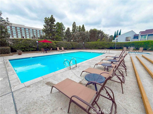 623 Lakeview Lane, Costa Mesa CA: https://media.crmls.org/medias/2bcaf15e-8978-4da4-bad8-38afe0feed59.jpg