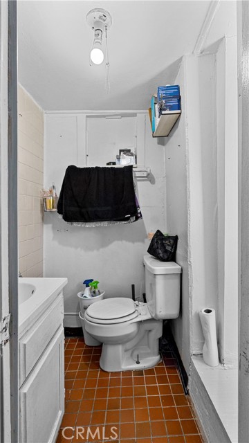 1178 Buelah Avenue, Los Angeles CA: https://media.crmls.org/medias/2bcb212a-3373-4bf1-81f0-37b1e54f5f04.jpg
