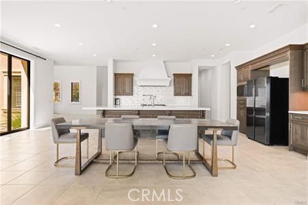 Detail Gallery Image 4 of 24 For 108 Knob Crk, Irvine,  CA 92602 - 5 Beds | 5/1 Baths