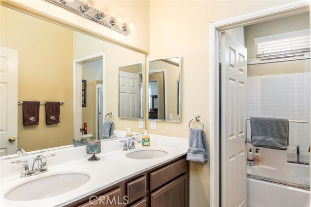 Detail Gallery Image 17 of 33 For 31058 Ensemble Dr, Menifee,  CA 92584 - 4 Beds | 2 Baths