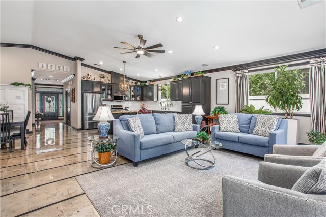 Detail Gallery Image 15 of 65 For 132 Slippery Rock, Beaumont,  CA 92223 - 2 Beds | 2 Baths