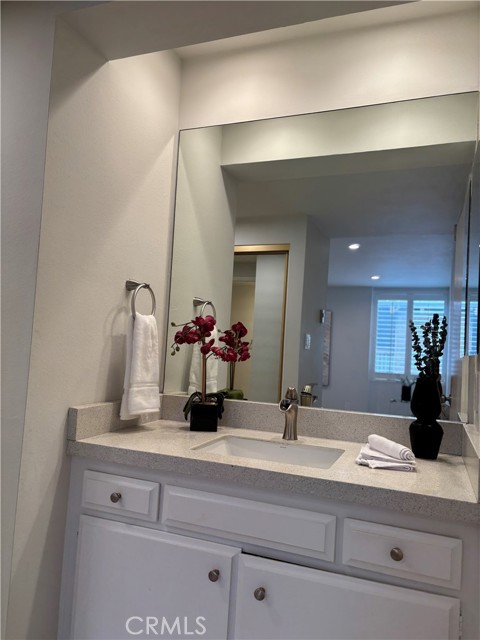 Detail Gallery Image 8 of 12 For 2322 Palos Verdes Dr #203,  Palos Verdes Estates,  CA 90274 - 2 Beds | 2 Baths