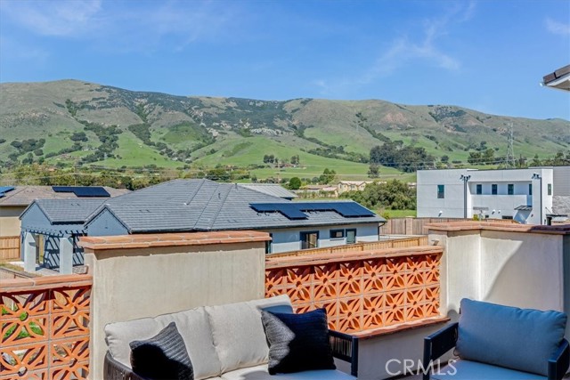 Detail Gallery Image 12 of 21 For 1433 Hansen Ln, San Luis Obispo,  CA 93401 - 4 Beds | 3/1 Baths