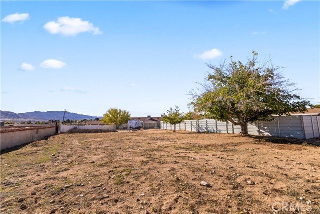 Detail Gallery Image 34 of 45 For 8755 Devon, Hesperia,  CA 92345 - 2 Beds | 2 Baths