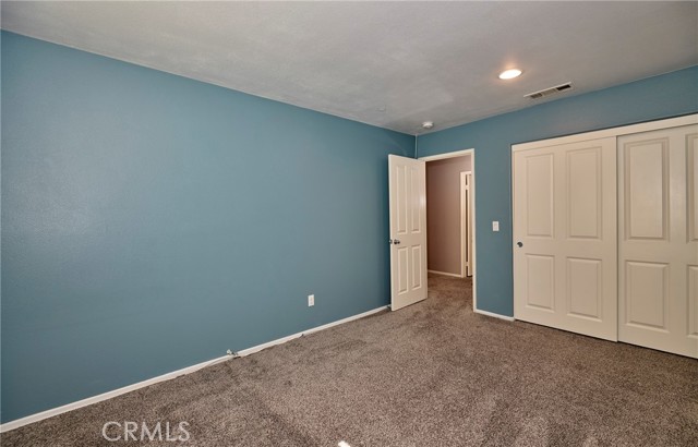 Detail Gallery Image 32 of 49 For 16782 Buttonwood, Fontana,  CA 92336 - 4 Beds | 3 Baths