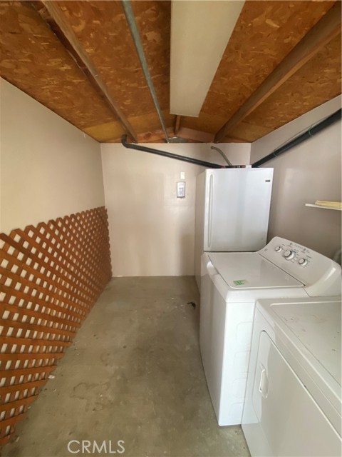 1295 S Cawston Avenue, Hemet CA: https://media.crmls.org/medias/2bd1e17e-40a3-4516-999c-bd1776133c90.jpg