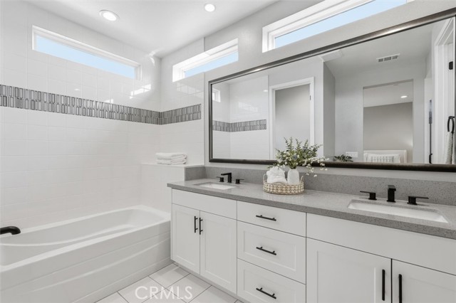 Detail Gallery Image 28 of 59 For 2144 Swallowtail Walk, Gardena,  CA 90249 - 4 Beds | 2/2 Baths