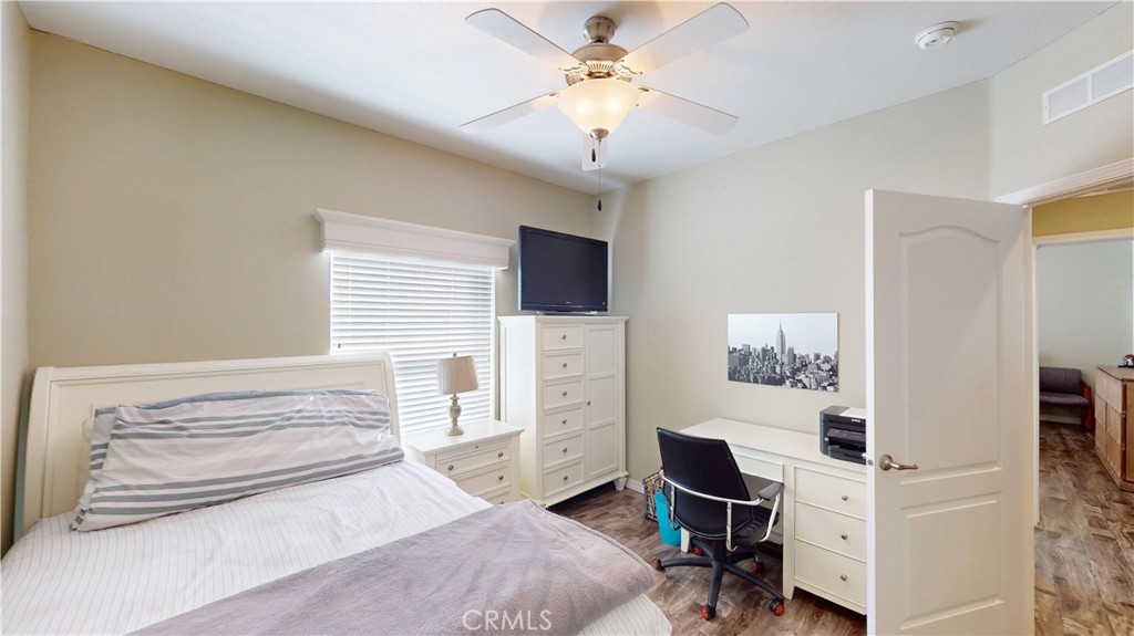 MLS #OC26158207 image #17