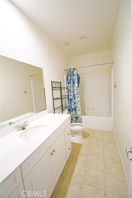 8542 Cava Dr, Rancho Cucamonga CA: https://media.crmls.org/medias/2bd3cb92-66df-4c36-937e-a22cbfaff8bb.jpg