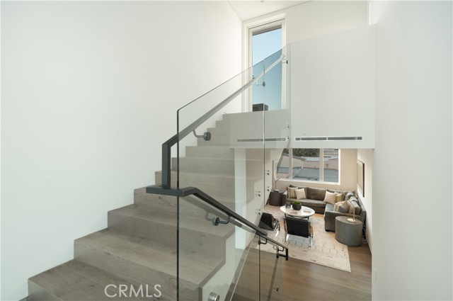 627 N Vista Street, Los Angeles CA: https://media.crmls.org/medias/2bd3d10e-d238-4af0-880a-a70404cb33ca.jpg