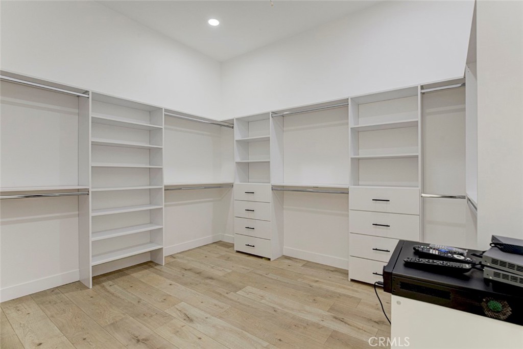MLS #GD26148508 image #30