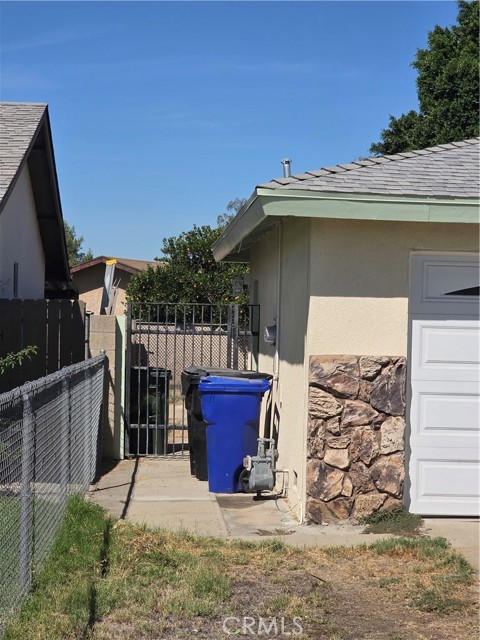 Detail Gallery Image 27 of 29 For 9906 Cypress Ave, Fontana,  CA 92335 - 3 Beds | 2 Baths