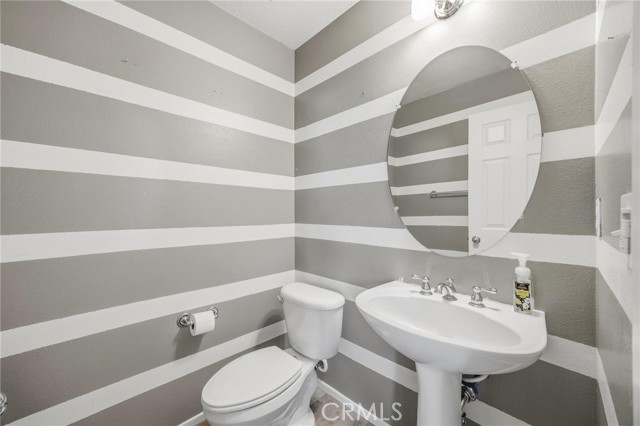 Detail Gallery Image 13 of 28 For 64 Graham, Beaumont,  CA 92223 - 4 Beds | 2/1 Baths