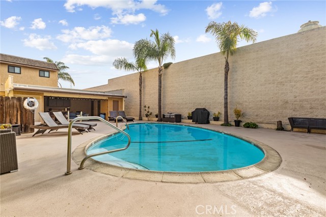 Detail Gallery Image 26 of 27 For 2304 Mathews Ave #2,  Redondo Beach,  CA 90278 - 2 Beds | 2/1 Baths